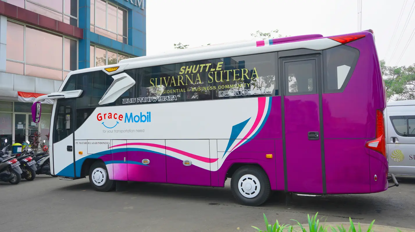 Shuttle Bus